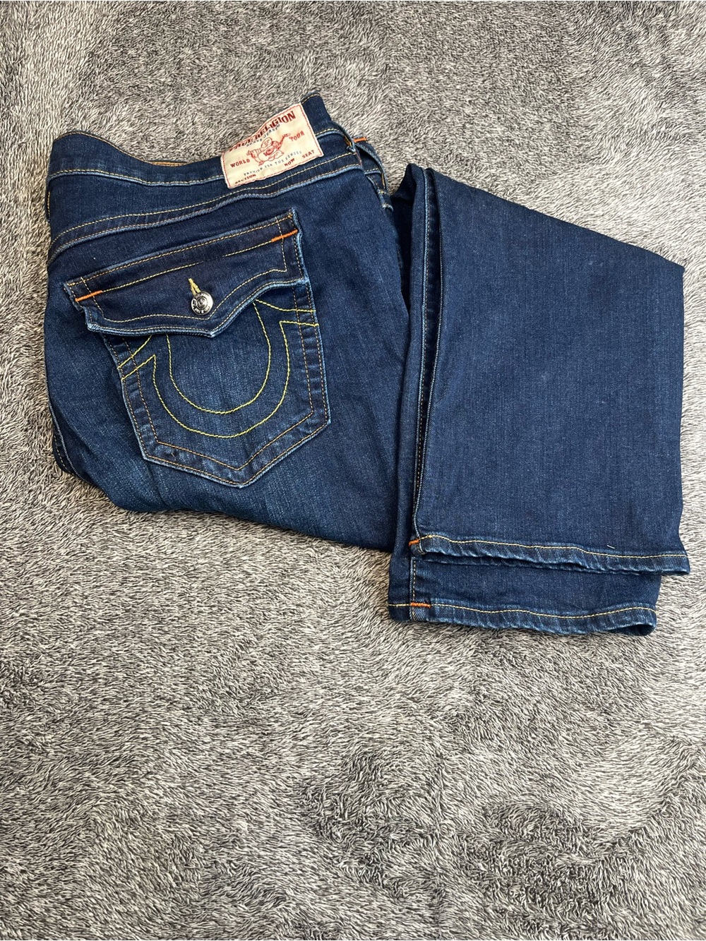 True Religion Ricky Relaxed Straight Jeans Dark Wash Size 42 (Measures 44)